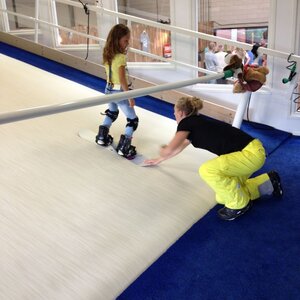 SkiRun Indoor Skischool image 1