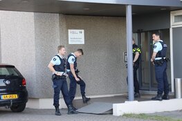 Twee automobilisten aangehouden op A22 na melding over vuurwapen in IJmuiden