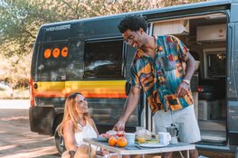 De binnenlandse vraag naar campervakanties groeit in juni en juli 900% in vergelijking met vorig jaar