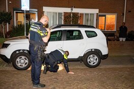 Auto beschadigd na schietpartij Schoutenstraat IJmuiden