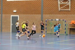 Athletic Skills Model (ASM) specialisten geven unieke handbalclinic aan jeugd van HCV’90