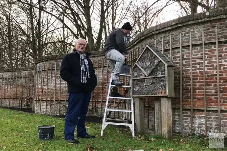 Schade slangenmuur hersteld met steun Vrienden van Beeckestijn