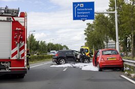 Meerdere gewonden bij frontale botsing in Velserbroek