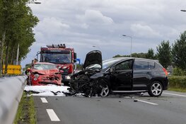 Meerdere gewonden bij frontale botsing in Velserbroek