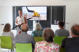 Grote belangstelling voor aansluiting windparken op zee tijdens Dag van de Bouw in regio IJmond