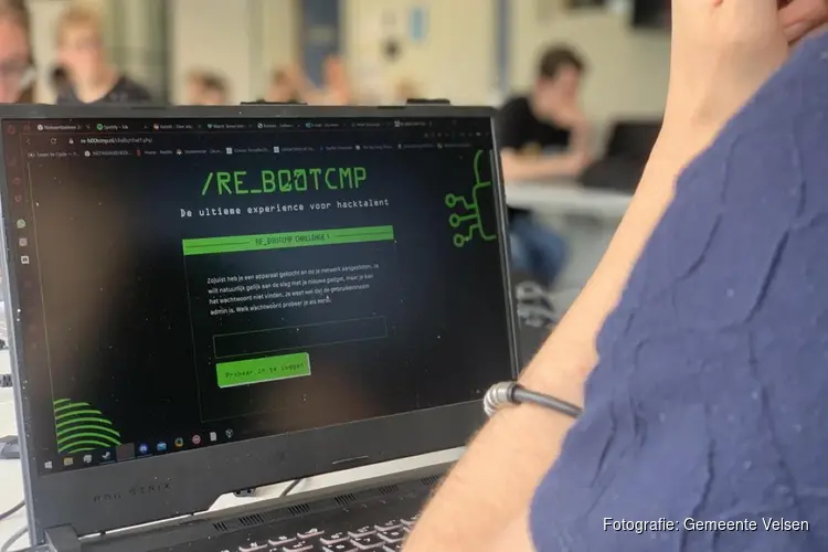 Ouders van &#39;hackers&#39; gezocht!