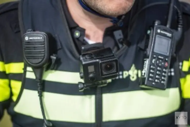 Jongetje op het strand gebeten door loslopende hond; getuigen gezocht