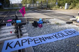 &#39;KAPPEN MET KOLEN&#39; – bezorgde burgers blokkeren Tata Steel