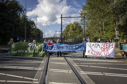&#39;KAPPEN MET KOLEN&#39; – bezorgde burgers blokkeren Tata Steel