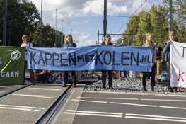 &#39;KAPPEN MET KOLEN&#39; – bezorgde burgers blokkeren Tata Steel