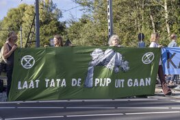 &#39;KAPPEN MET KOLEN&#39; – bezorgde burgers blokkeren Tata Steel