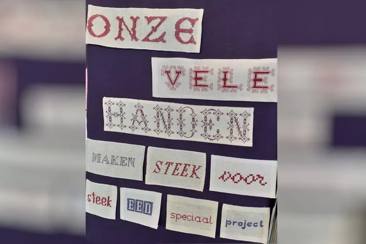 MerkWaardig exposeert in de Bibliotheek met Zinnige draden