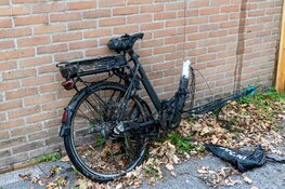 Brand in schuur in Santpoort-Noord