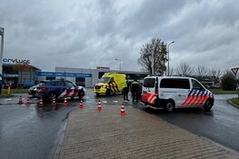 Botsing tussen twee auto`s in Velserbroek