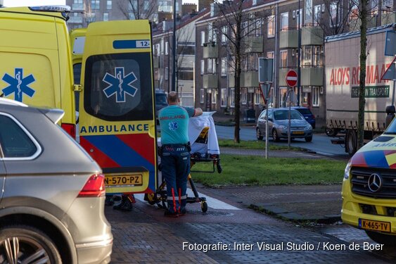 Fietser gevallen door gladheid in IJmuiden