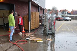 Brand in container door snel optreden personeel supermarkt erger voorkomen Santpoort-Noord