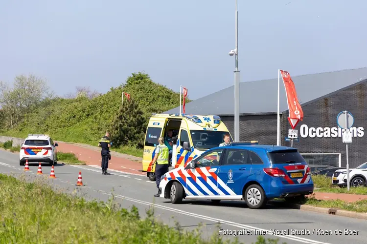 Fietser aangereden op Kromhoutstraat in IJmuiden