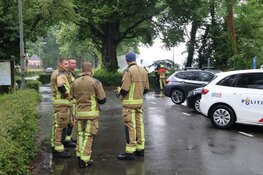Verdachte vaten aangetroffen langs parkeerplaats in Velsen