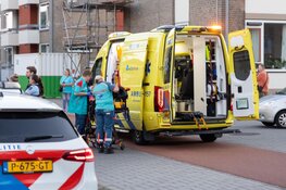 Botsing in IJmuiden met twee auto's, één gewonde