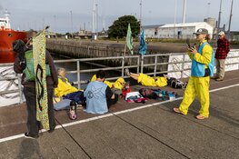 Activisten van Extinction Rebellion blokkeren wederom cruiseschepen
