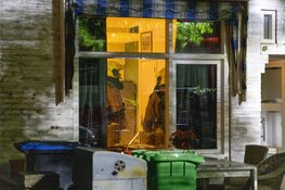 Onzekerheid over terugkeer bewoners in door bliksem getroffen woning in IJmuiden