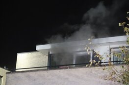 Veel rook bij woningbrand in Driehuis