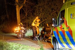 Bestuurder motorscooter gewond tijdens politieachtervolging