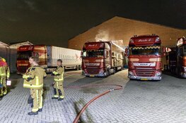 Brandmelding in IJmuiden, dampende lading in vrachtwagen