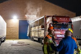 Brandmelding in IJmuiden, dampende lading in vrachtwagen