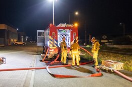 Brandmelding in IJmuiden, dampende lading in vrachtwagen