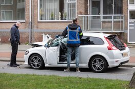 Explosie bij auto op Planetenlaan in IJmuiden