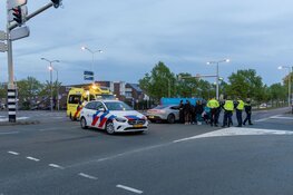 Flinke schade na ongeval tussen Porsche en bestelbus