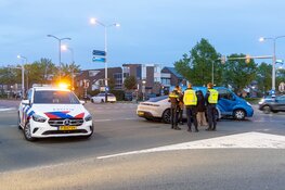 Flinke schade na ongeval tussen Porsche en bestelbus