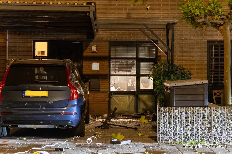 Buurt opnieuw opgeschrikt door enorme explosie bij woning in Velserbroek