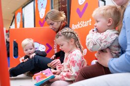 Spelen, zingen en ontdekken tijdens de BoekStartdag 2025