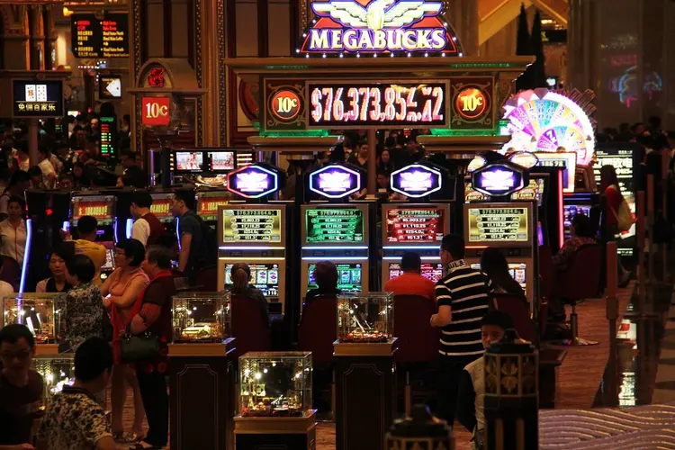 Wat zijn de populairste casinospellen in het buitenland?
