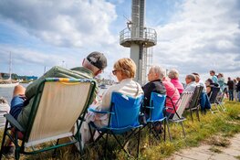 Veel bekijks bij Sail in IJmuiden tijdens vaartocht naar Amsterdam