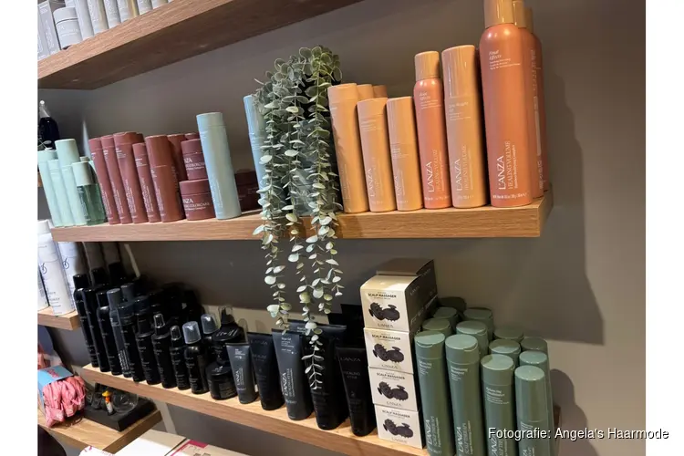Twee nieuwe topmerken bij Angela's Haarmode in IJmuiden