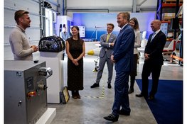 Koning bezoekt De Rijke Noordzee en Ecowende: natuur als voorwaarde voor energie- en voedselzekerheid