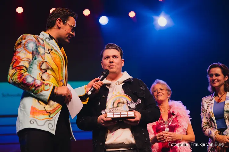 30ste COC Songfestival Haventheater IJmuiden en 50 jaar COC Kennemerland