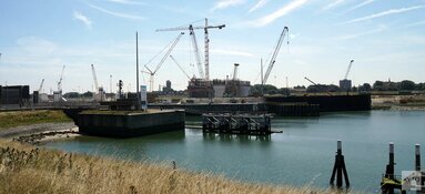 Grote tegenslag bij bouw zeesluis IJmuiden: ruim twee jaar vertraging