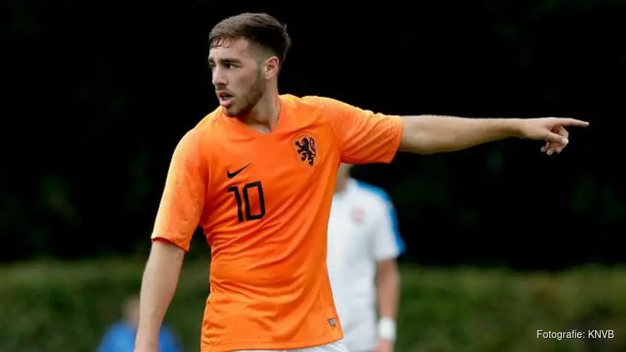 Oud-Speler Stormvogels opent score bij klinkende zege Oranje-O19