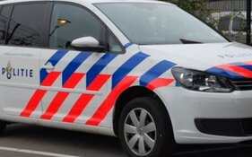 Overvallers kapperszaak Velsen-Noord vluchten in donkere auto