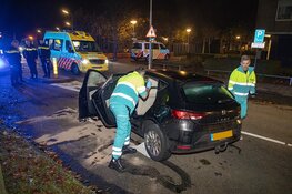 Gewonde en aanhouding bij botsing tegen boom in Velserbroek