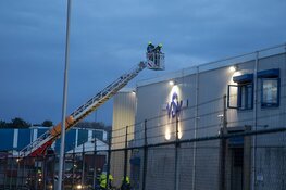 Heftrucks in de brand in bedrijfspand IJmuiden