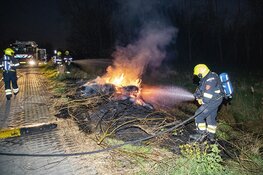 Scheepsbrand blijkt buitenbrandje te zijn in Velserbroek