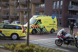 Scooterrijder lelijk gewond bij botsing in IJmuiden