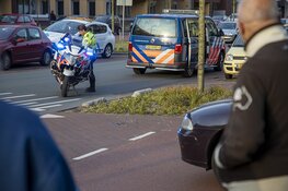 Scooterrijder lelijk gewond bij botsing in IJmuiden
