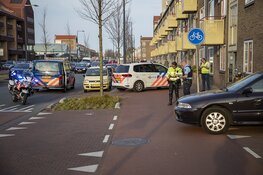Scooterrijder lelijk gewond bij botsing in IJmuiden